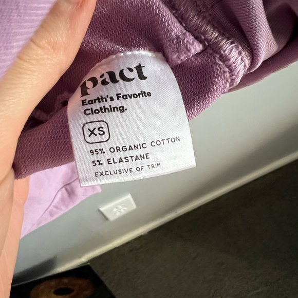 Pact snug fit organic cotton zip hoodie XS. Wild orchid - Picture 4 of 7